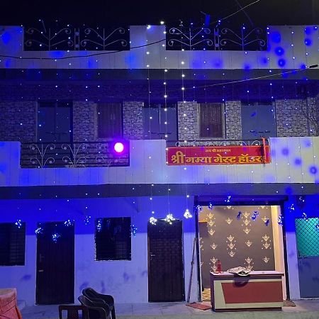 אויאיין Shri Gamya Guest House מראה חיצוני תמונה